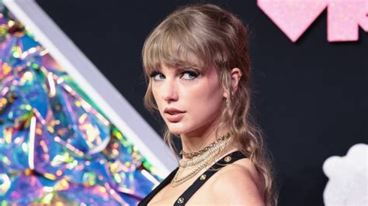 Discover The Secrets Behind Taylor Swift's Beloved Chicken Dish