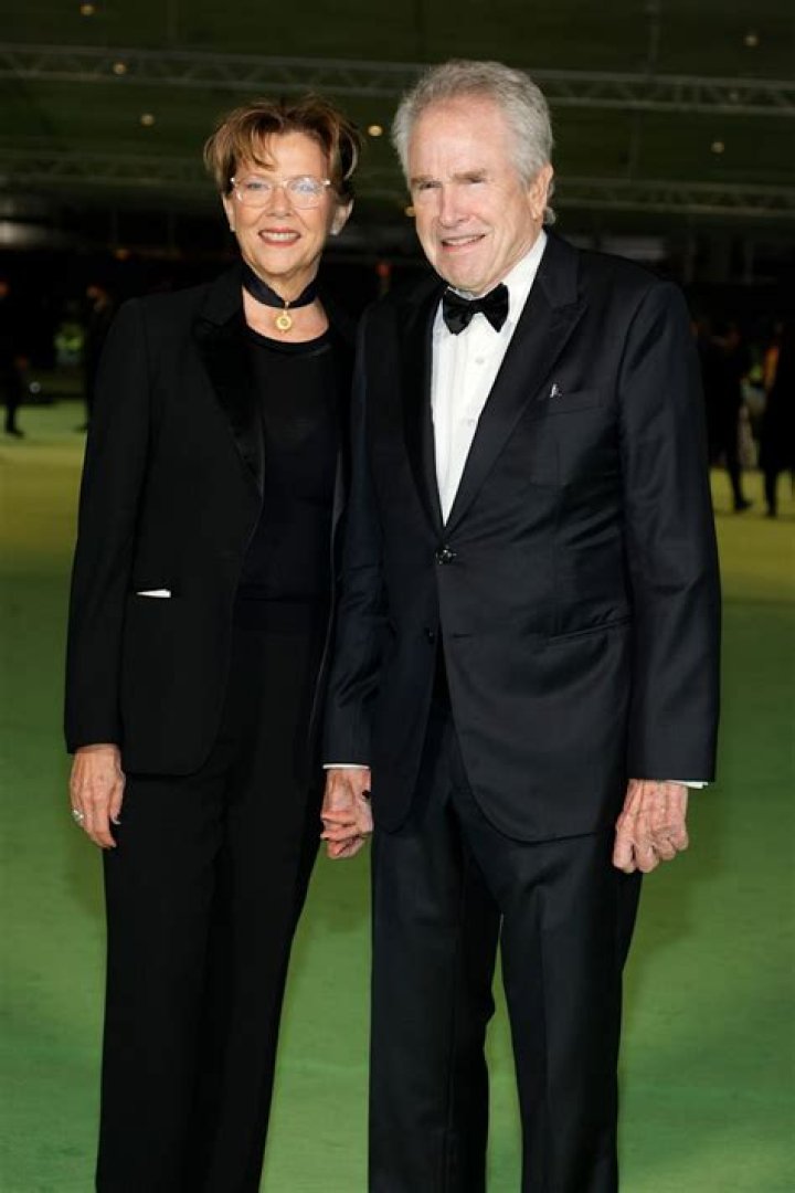 Unveiling The Enduring Bond: Annette Bening's Husband Revealed