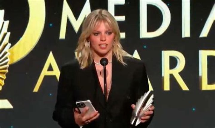 Vic Reeves' 2023 GLAAD Award